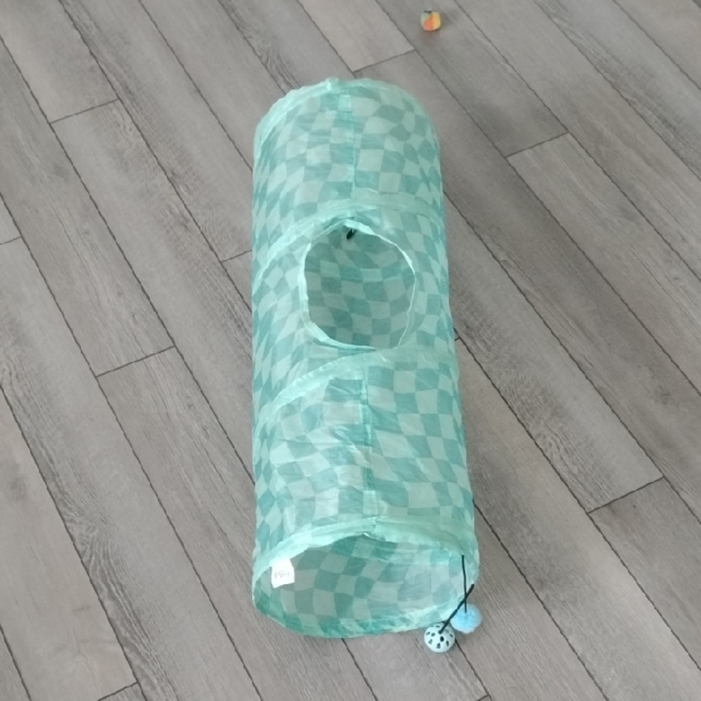 Checkered Cat Play Tunnel